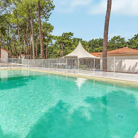 Cozy In * לה פוט-סור-מר